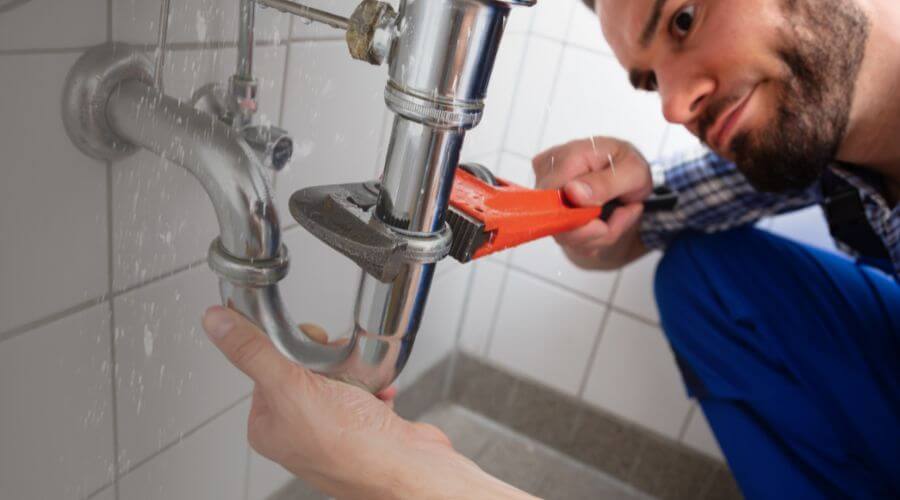 Professional same day plumber services in Geff, IL